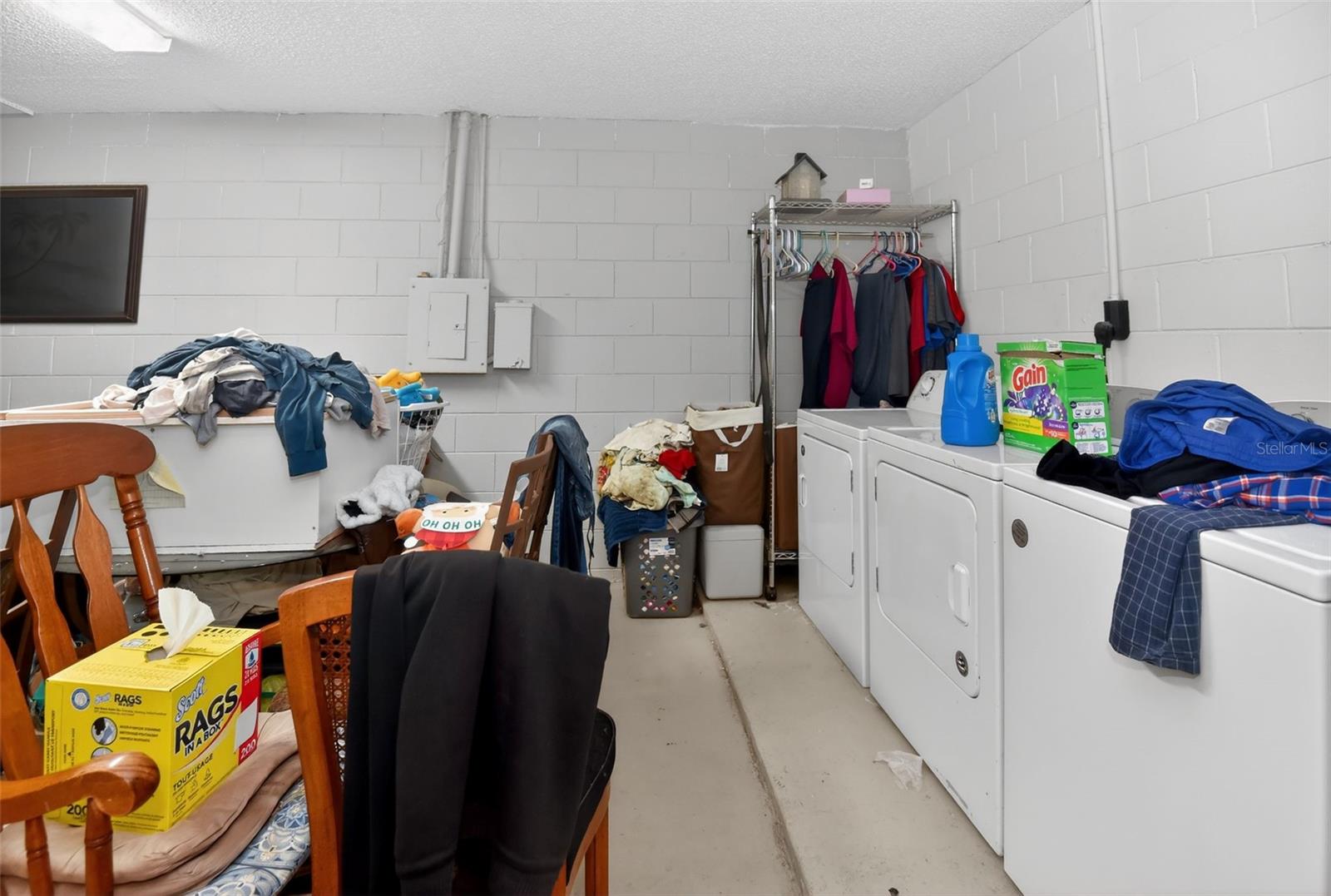 PINE CREST ESTATES - Residential