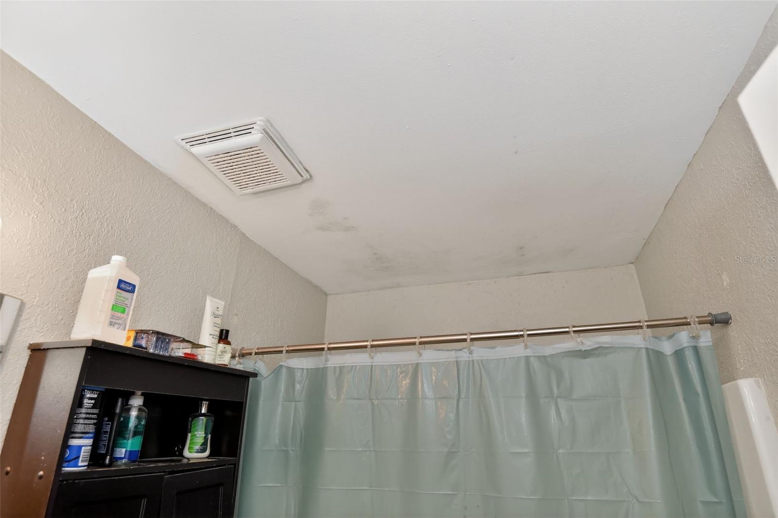 PINE CREST ESTATES - Residential