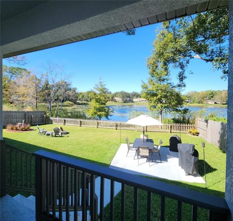 A home in DEBARY