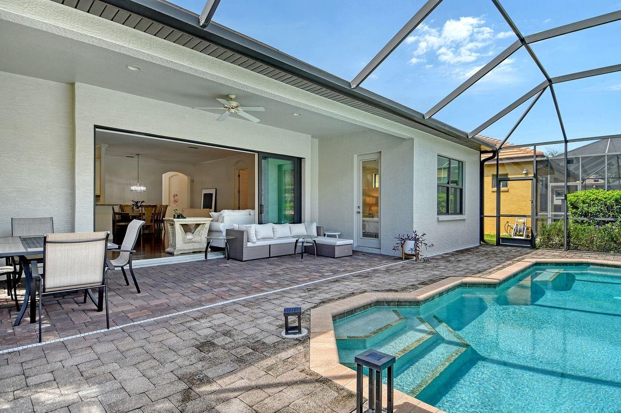 RIVA TRACE - Residential