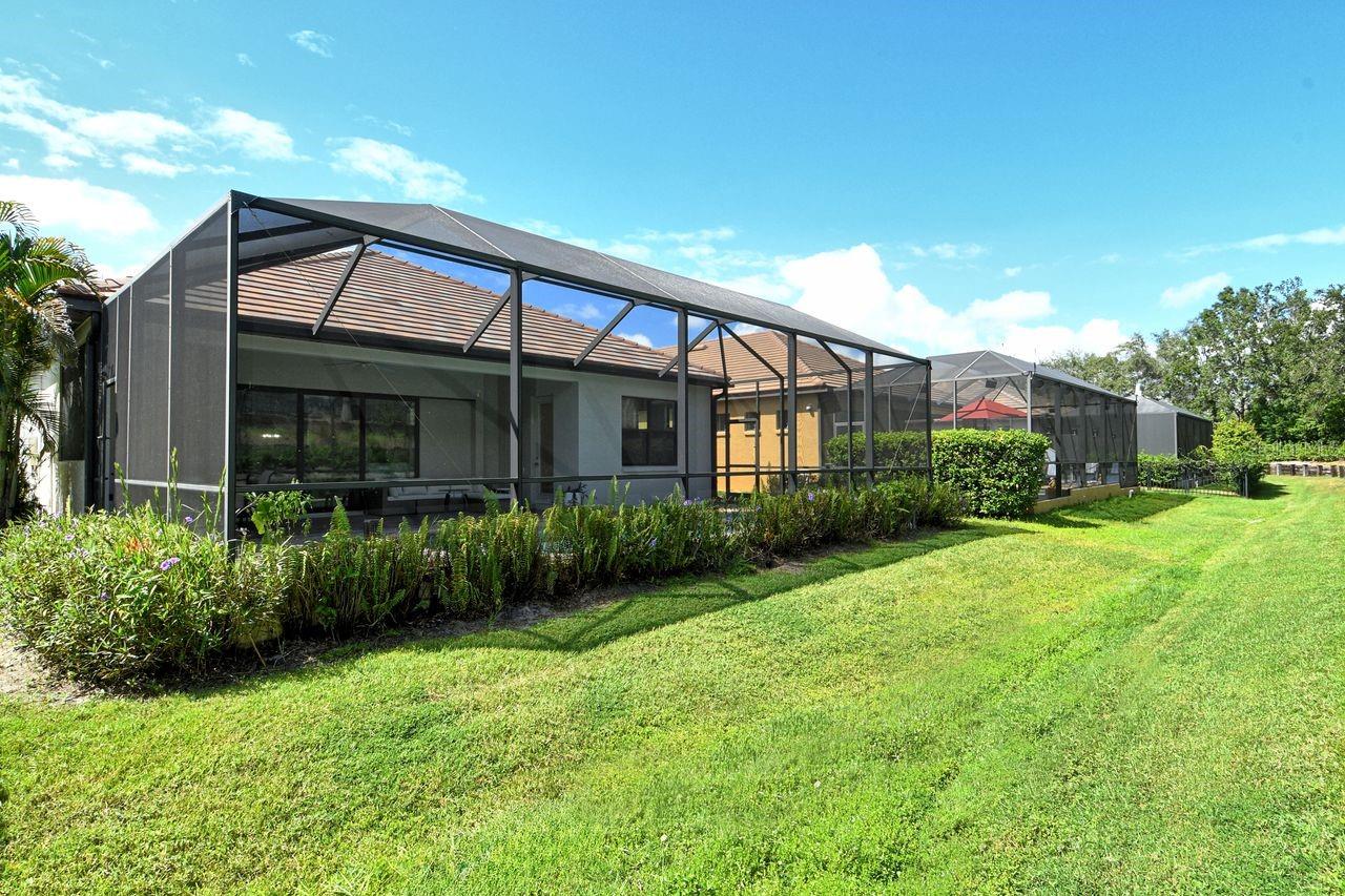 RIVA TRACE - Residential