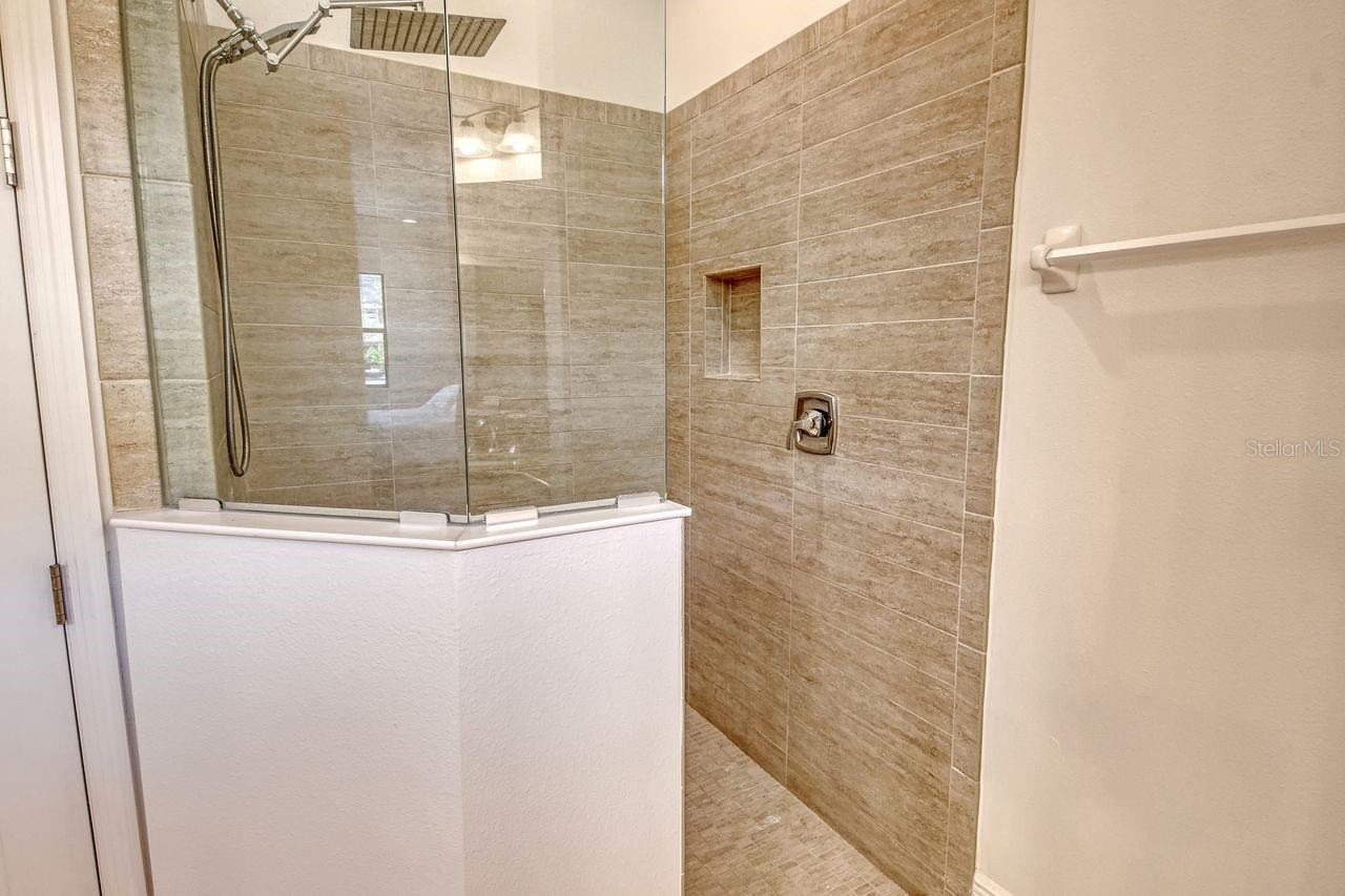 RIVA TRACE - Residential