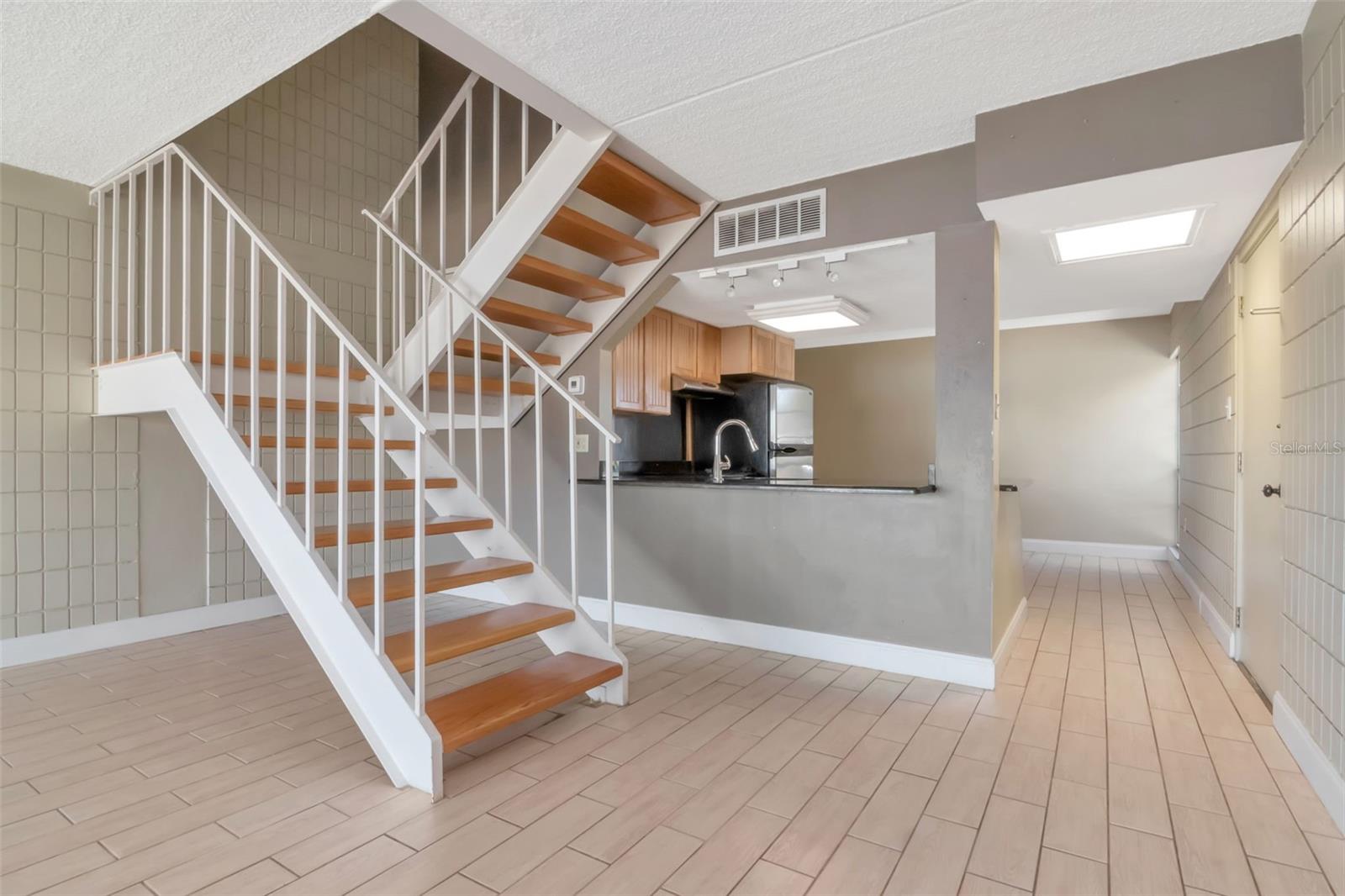 THE MARINA CLUB OF TAMPA BUILD - Residential