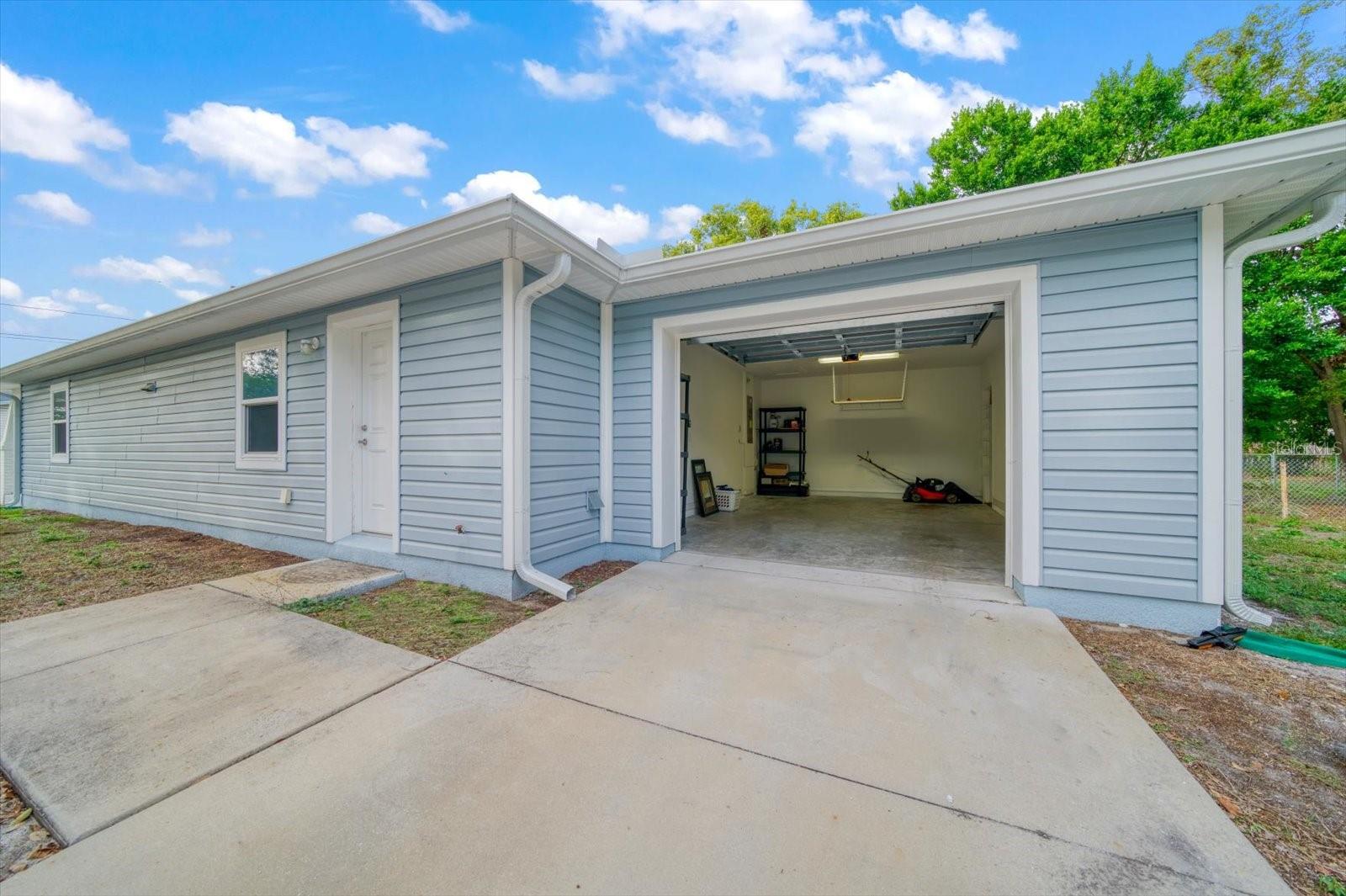 LARGO HEIGHTS REV - Residential