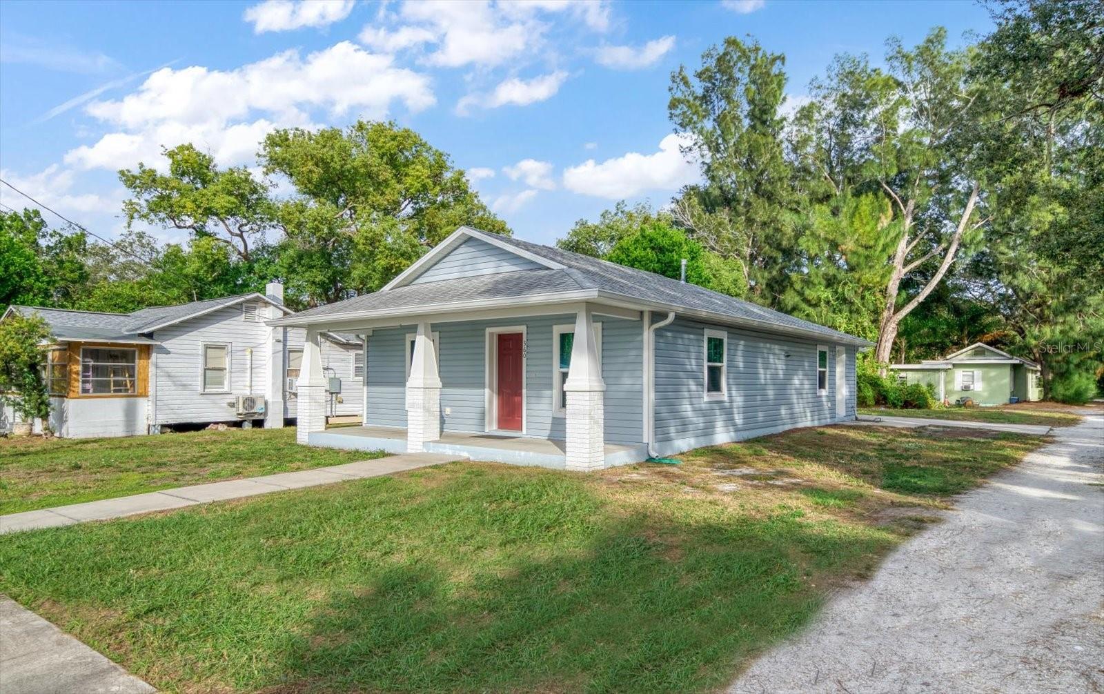 LARGO HEIGHTS REV - Residential