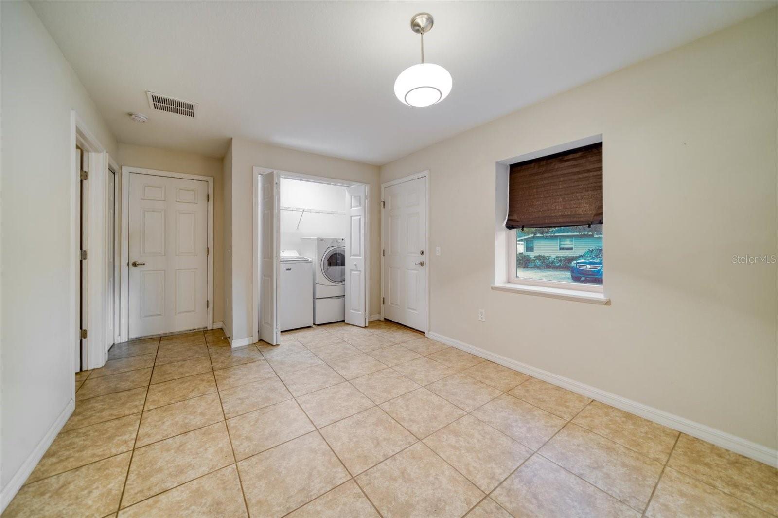 LARGO HEIGHTS REV - Residential