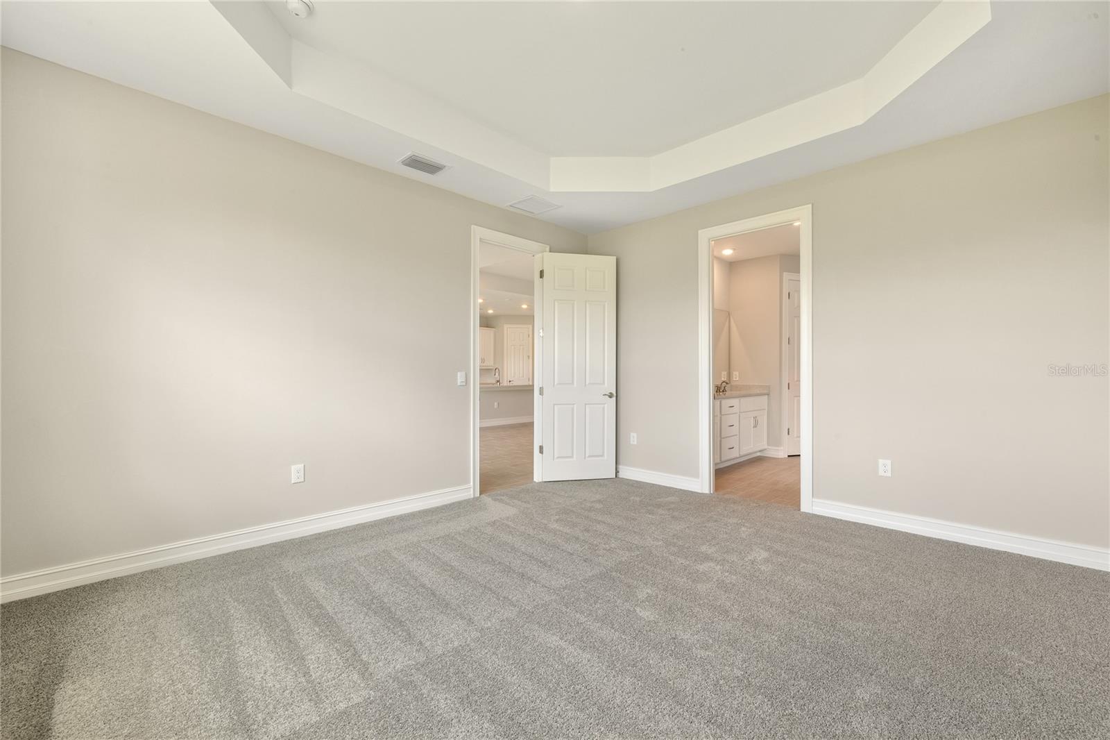 CORAL LAKES - CORAL CREEK - Residential