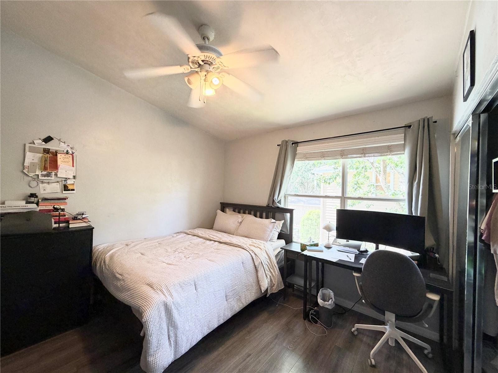 VICTORIA STATION - Residential