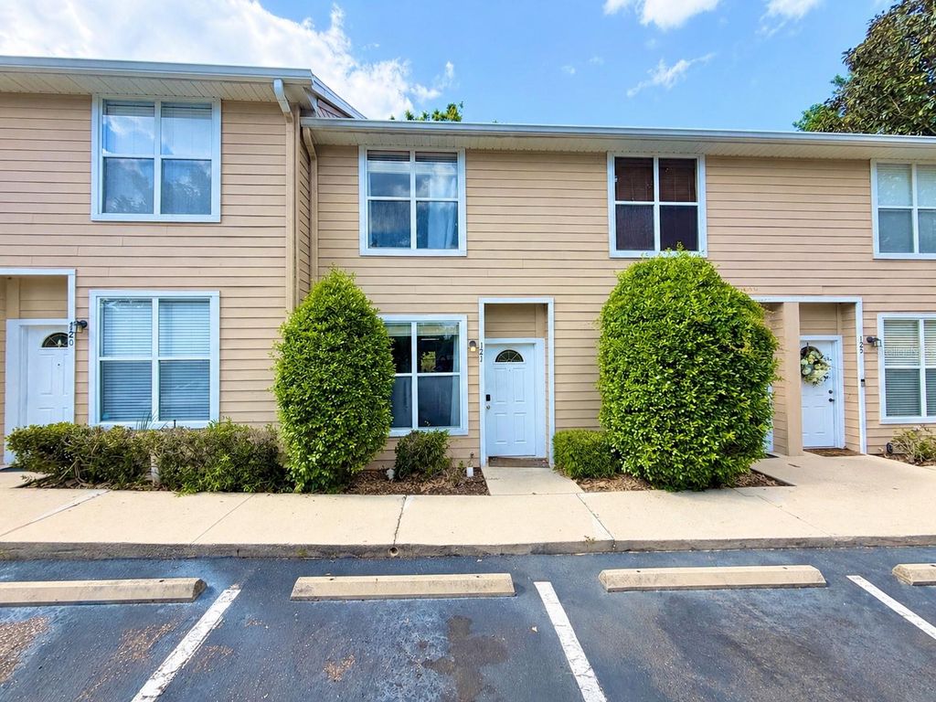 Photo of 3575 SW 30th Way #121, Gainesville, FL 32608 (MLS # GC539858)