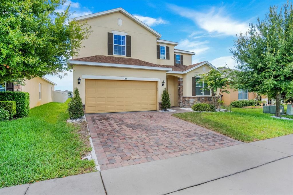 Photo of 624 Sardinia Circle, Davenport, FL 33837 (MLS # S5138861)