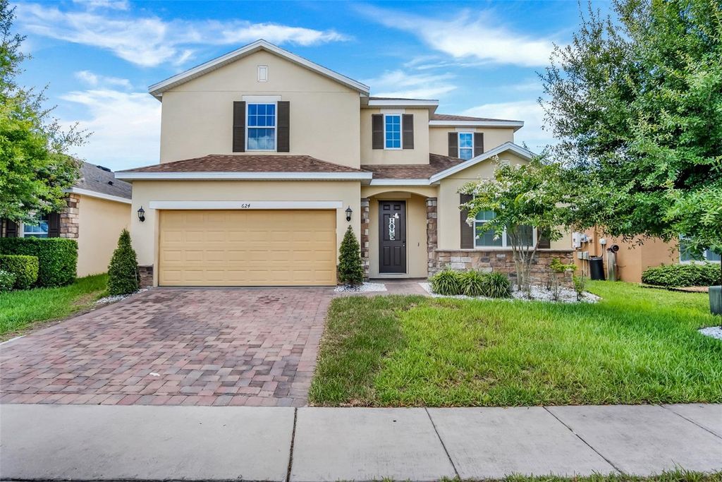 Photo of 624 Sardinia Circle, Davenport, FL 33837 (MLS # S5138861)