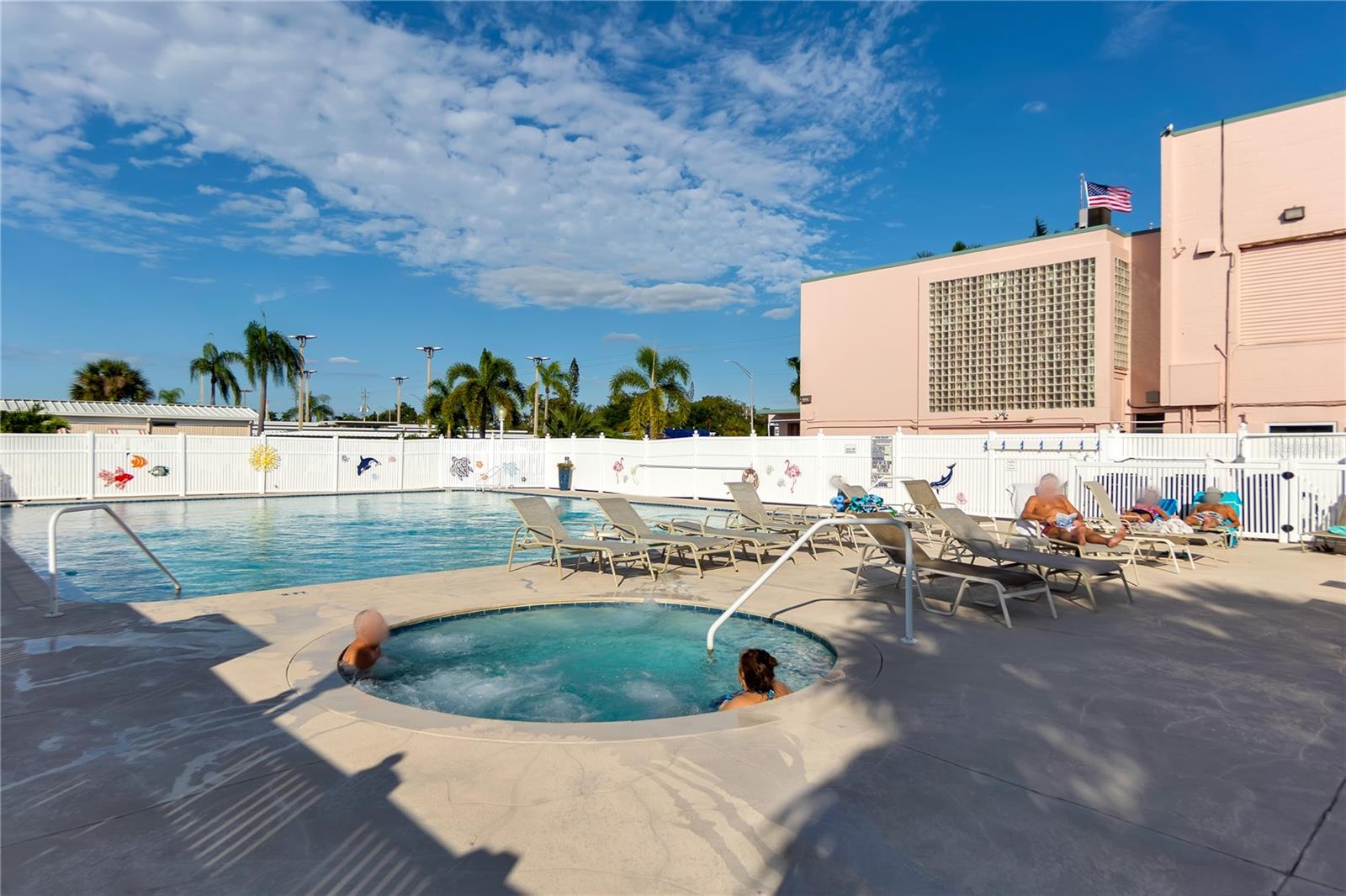 BRADENTON TROPICAL PALMS CO-OP - Residential