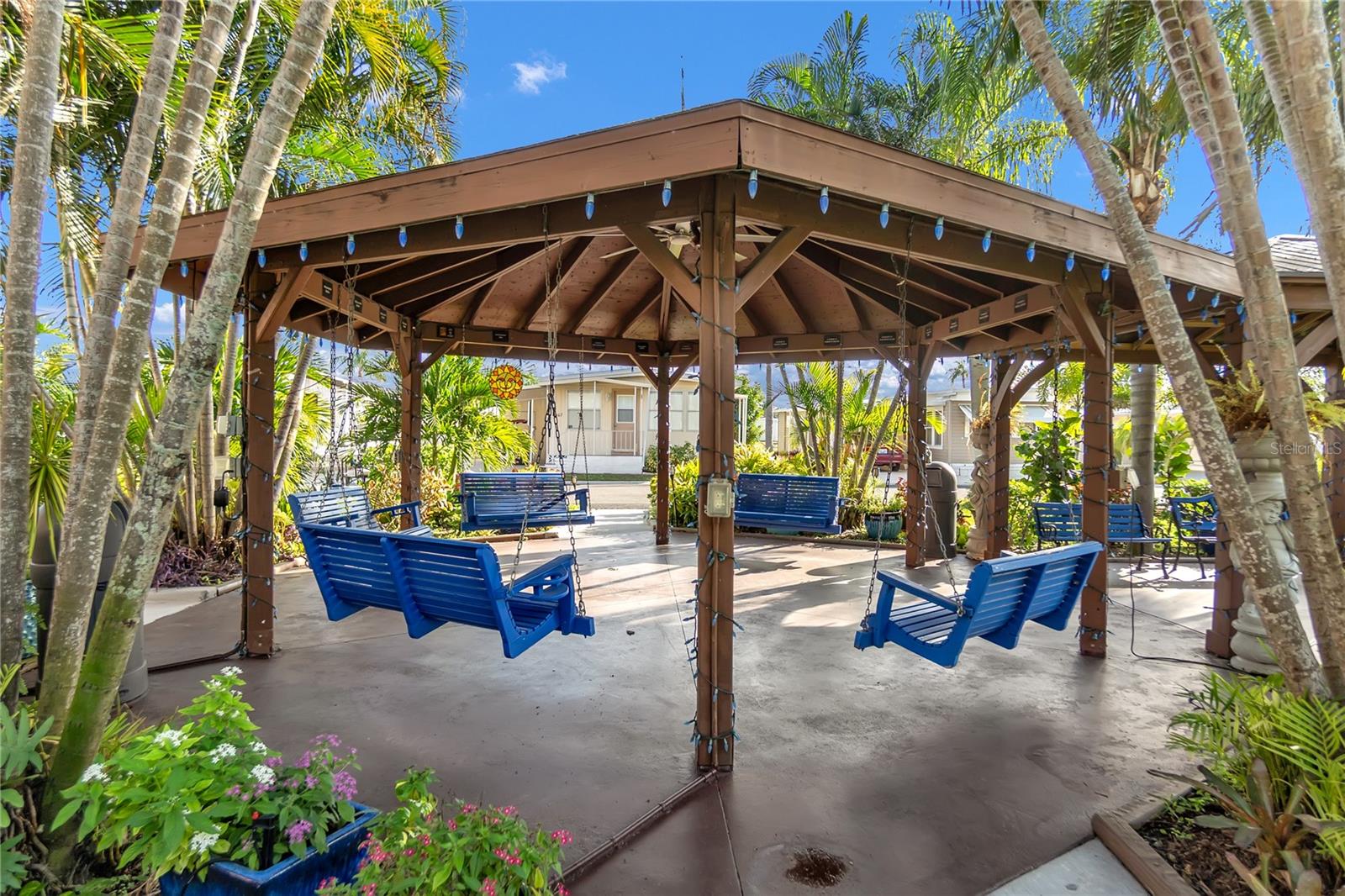 BRADENTON TROPICAL PALMS CO-OP - Residential