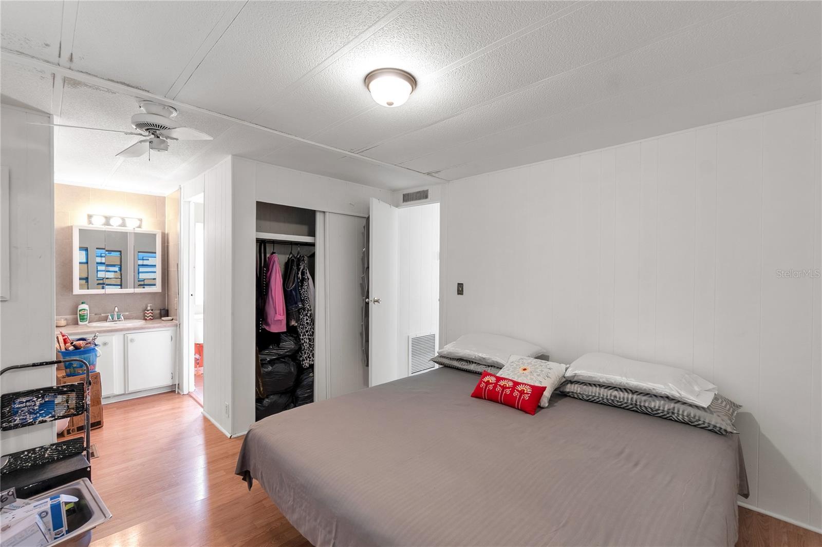 BRADENTON TROPICAL PALMS CO-OP - Residential