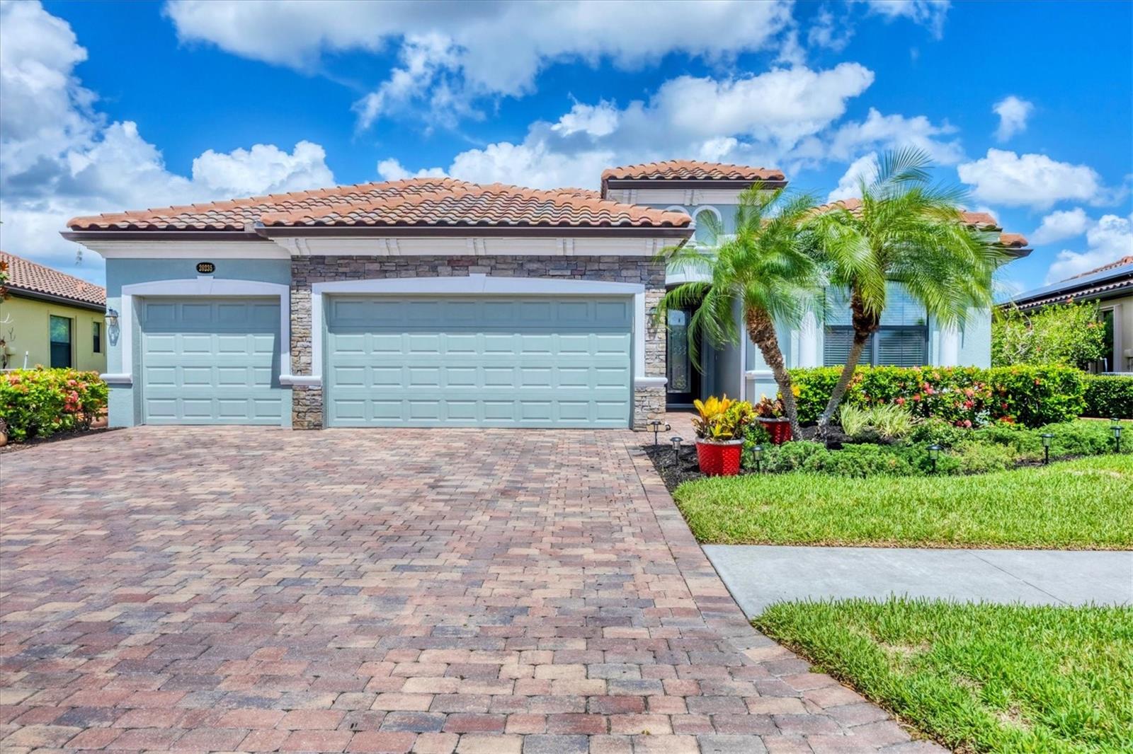 20235 GRANLAGO DRIVE