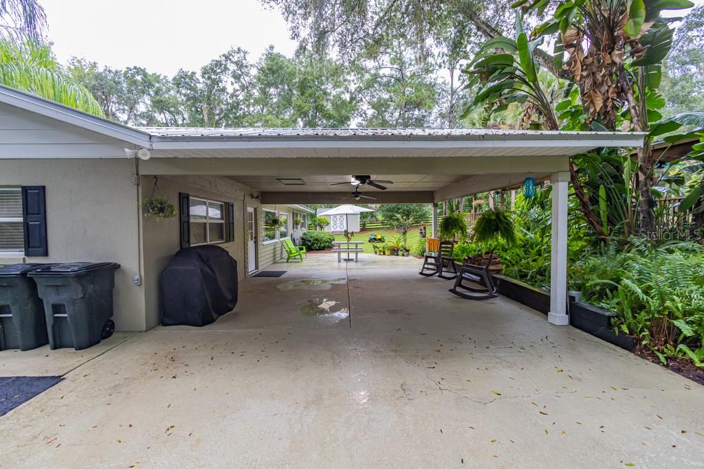 FLORIDA ORANGE GROVE - Residential