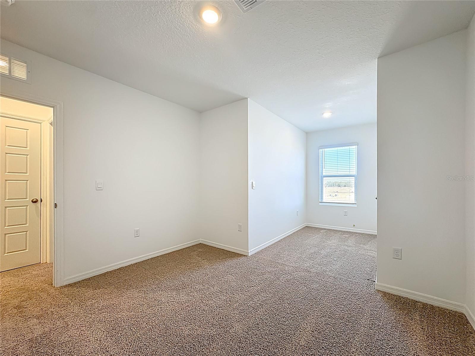 BRENTWOOD TOWNHOMES - Residential Lease