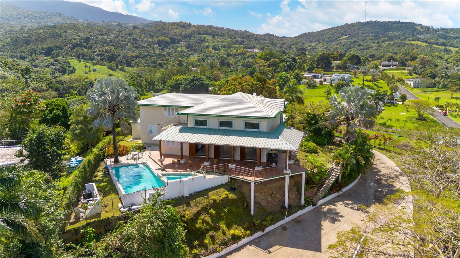 59 VILLAS DEL REY - Residential