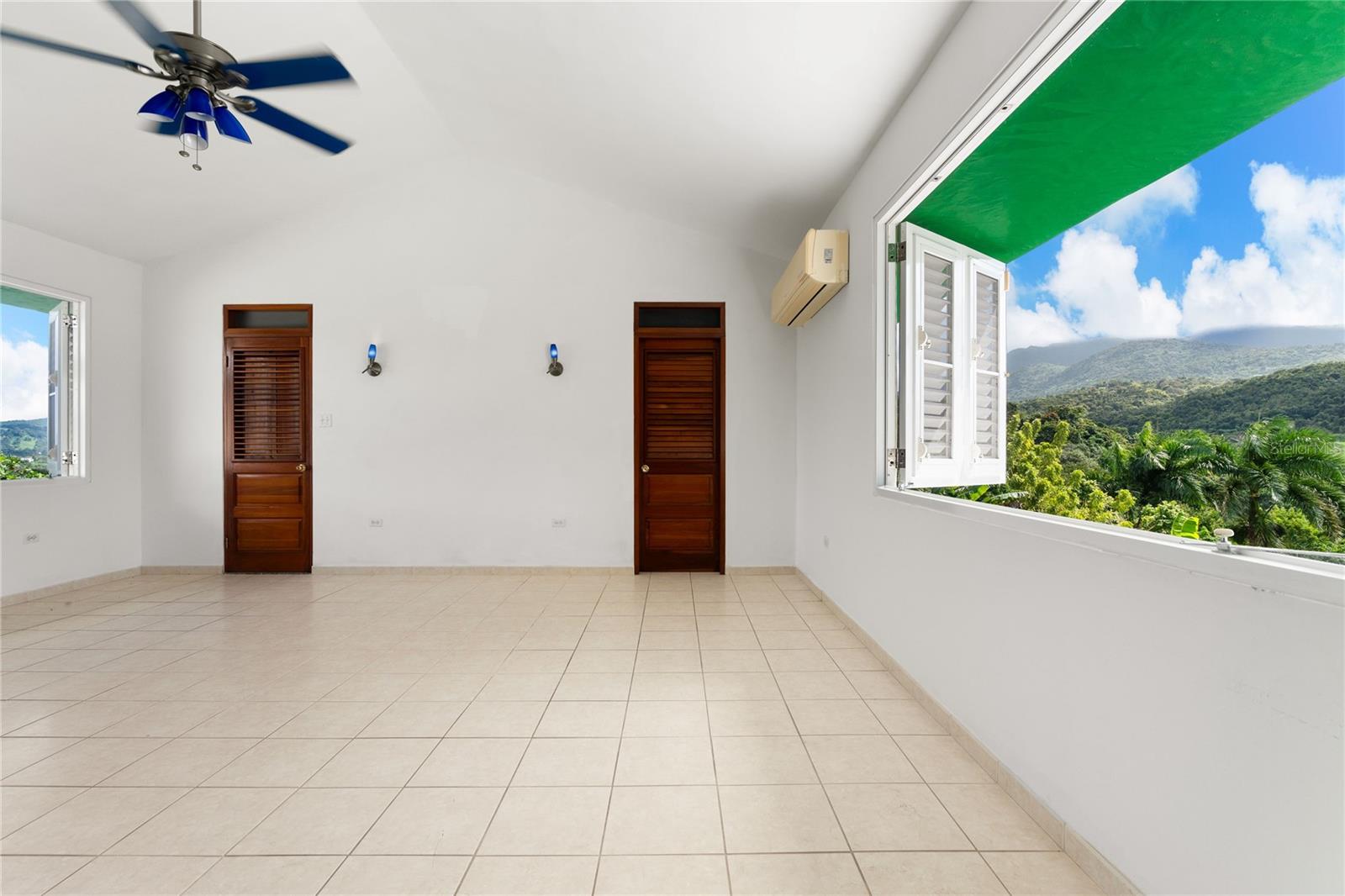 59 VILLAS DEL REY - Residential