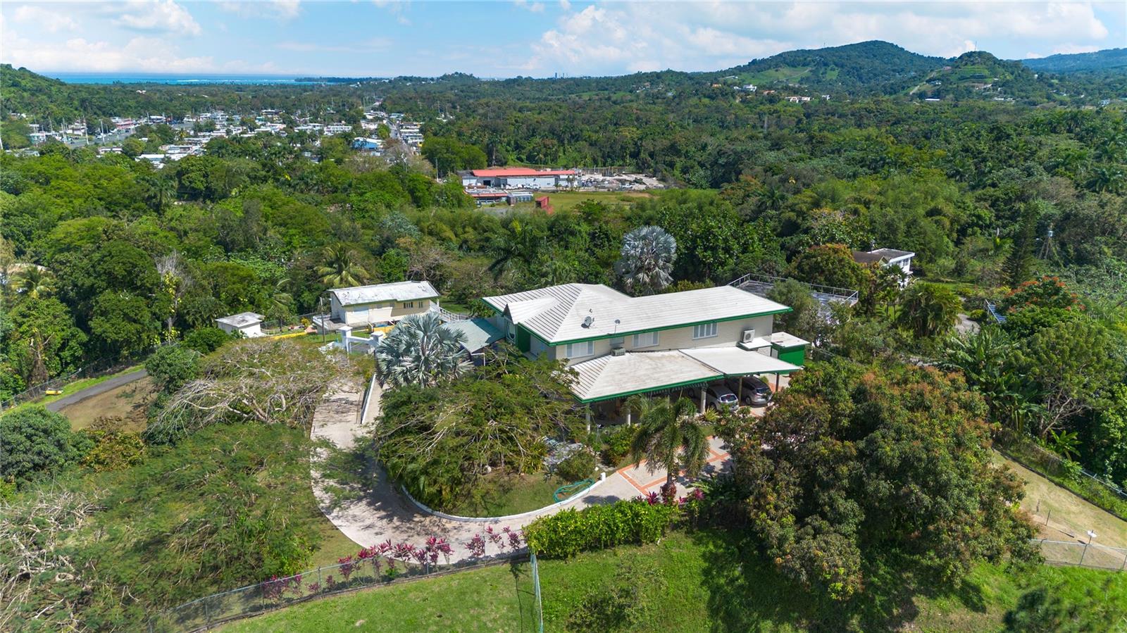 59 VILLAS DEL REY - Residential