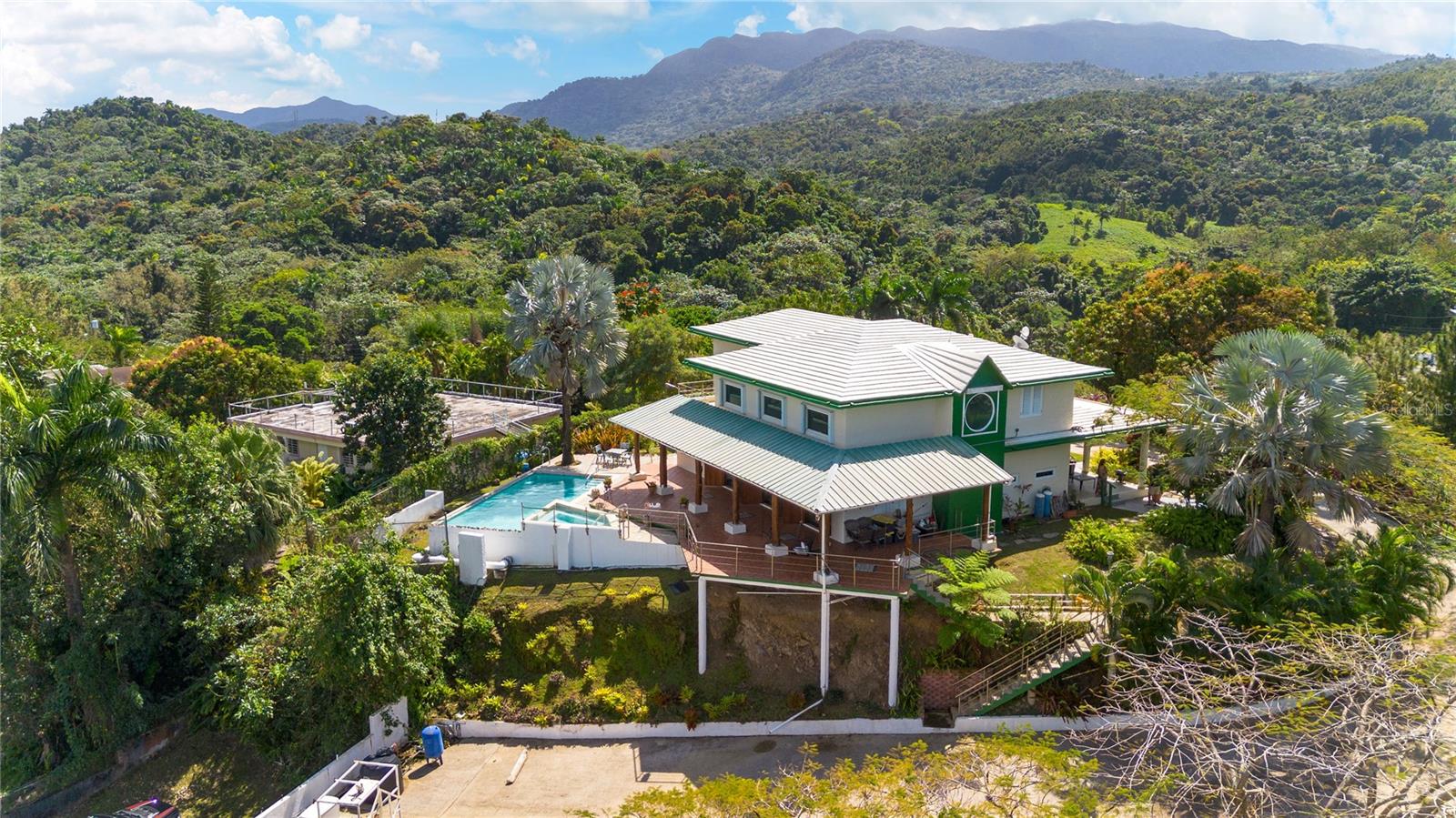 59 VILLAS DEL REY - Residential