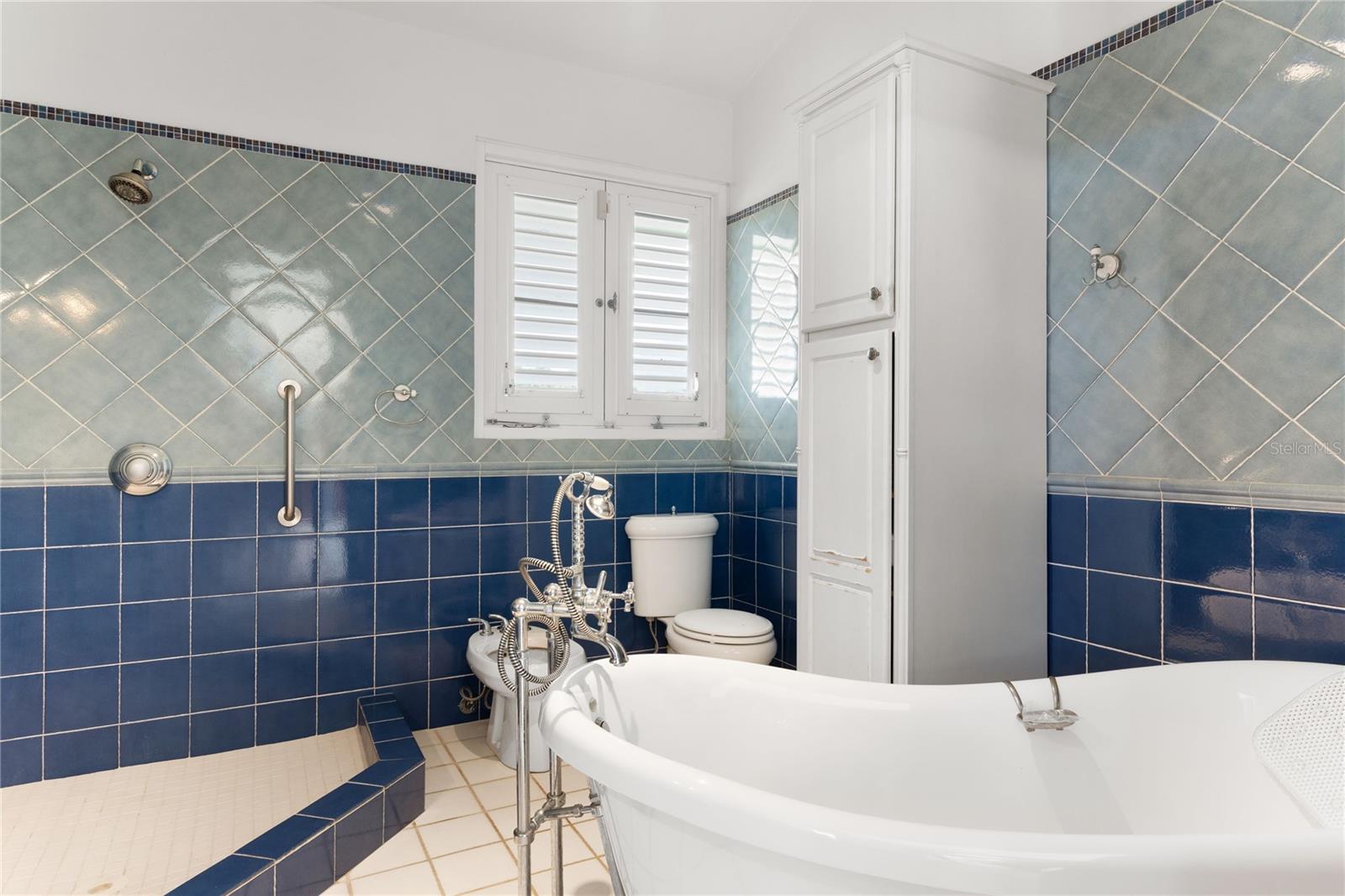 59 VILLAS DEL REY - Residential