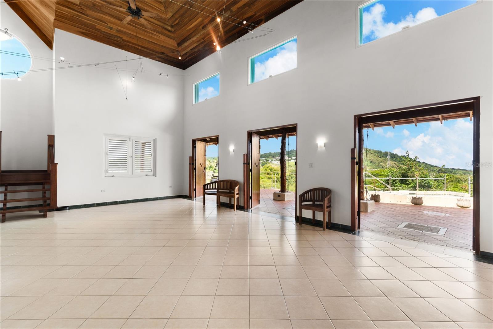 59 VILLAS DEL REY - Residential