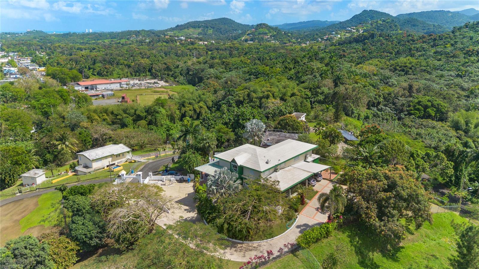 59 VILLAS DEL REY - Residential