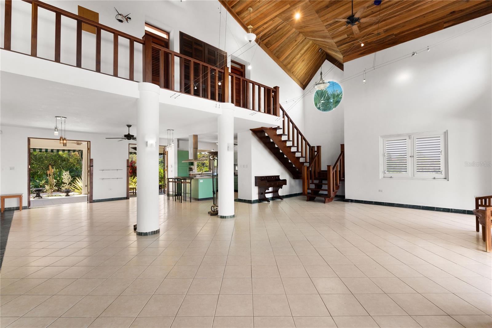 59 VILLAS DEL REY - Residential