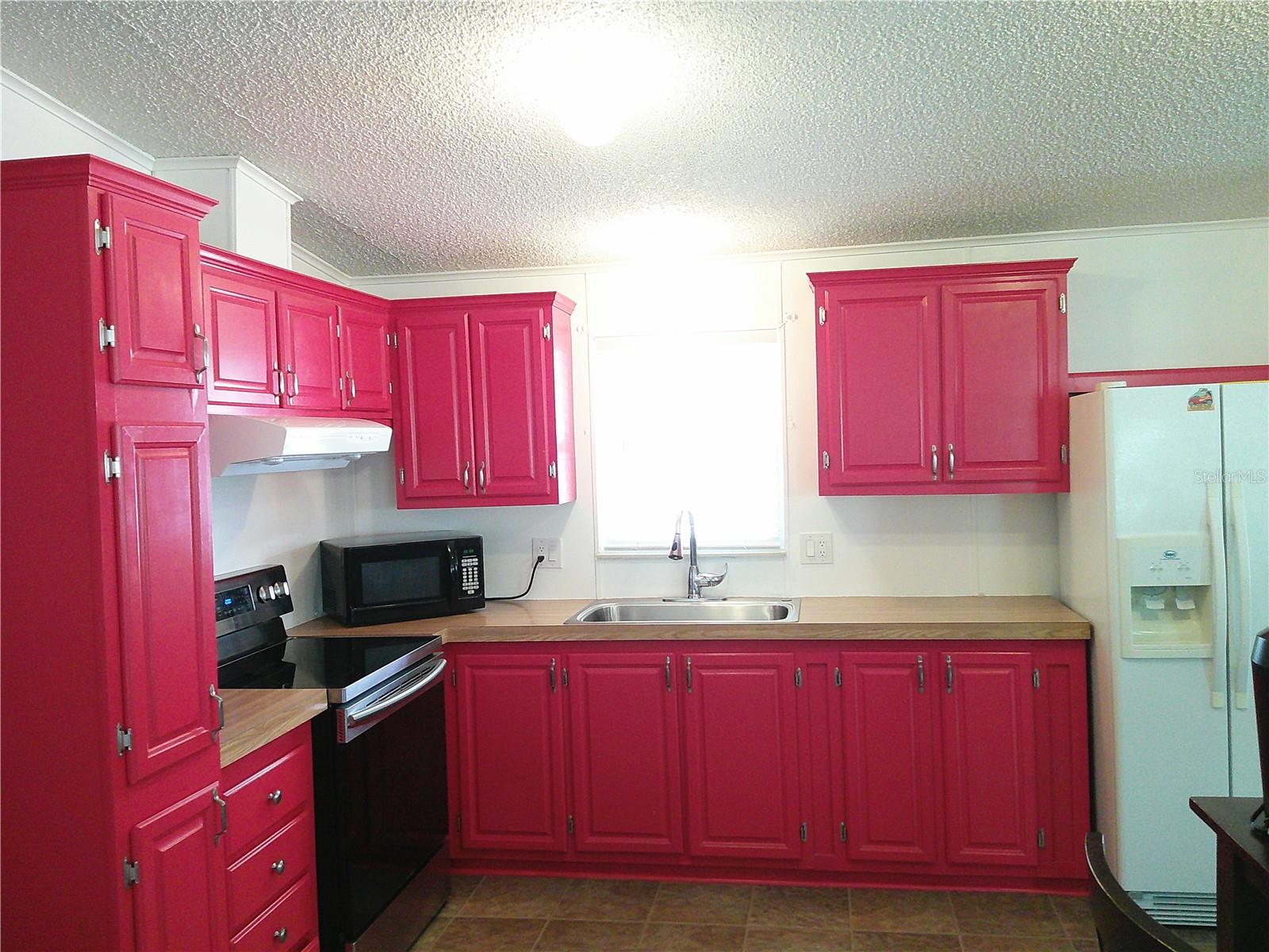 TIMBER LAKE ESTATES - Residential