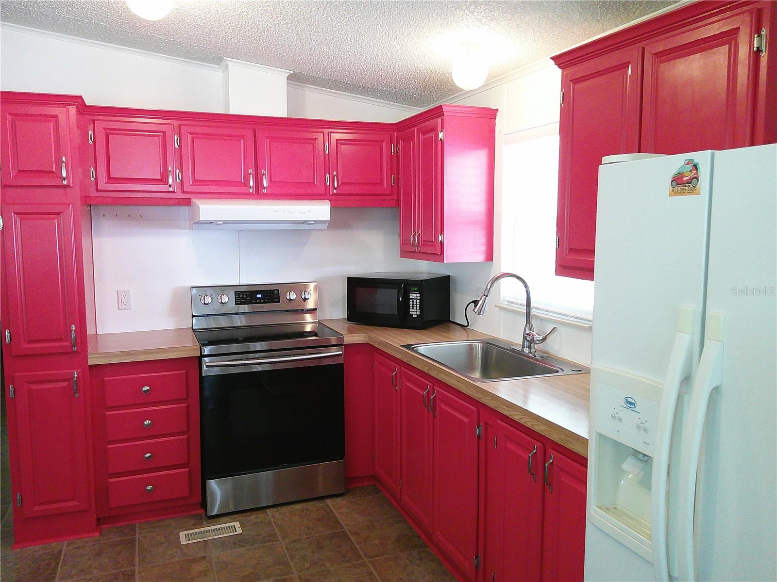 TIMBER LAKE ESTATES - Residential