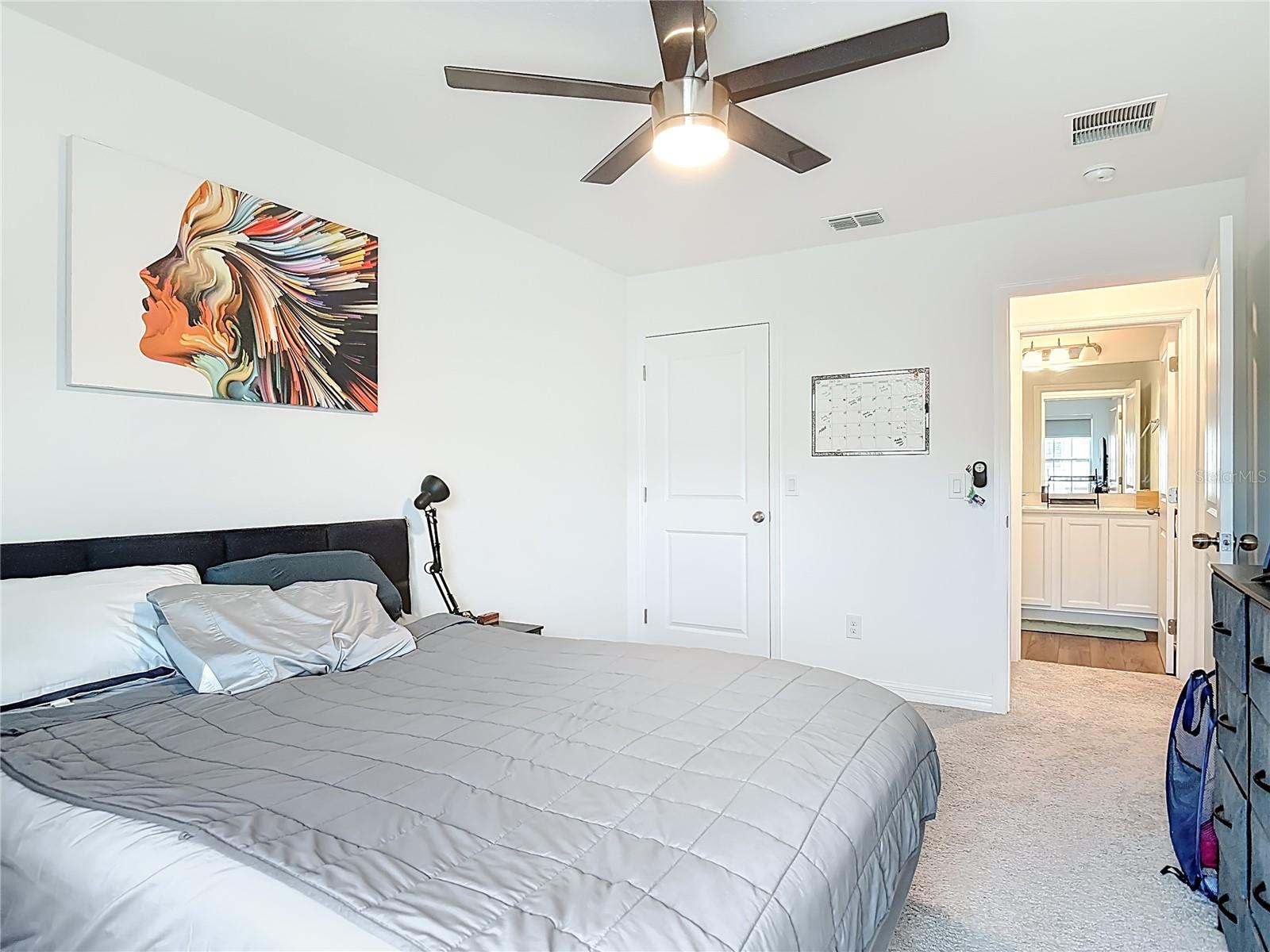 HAMPTON OAKS - Residential