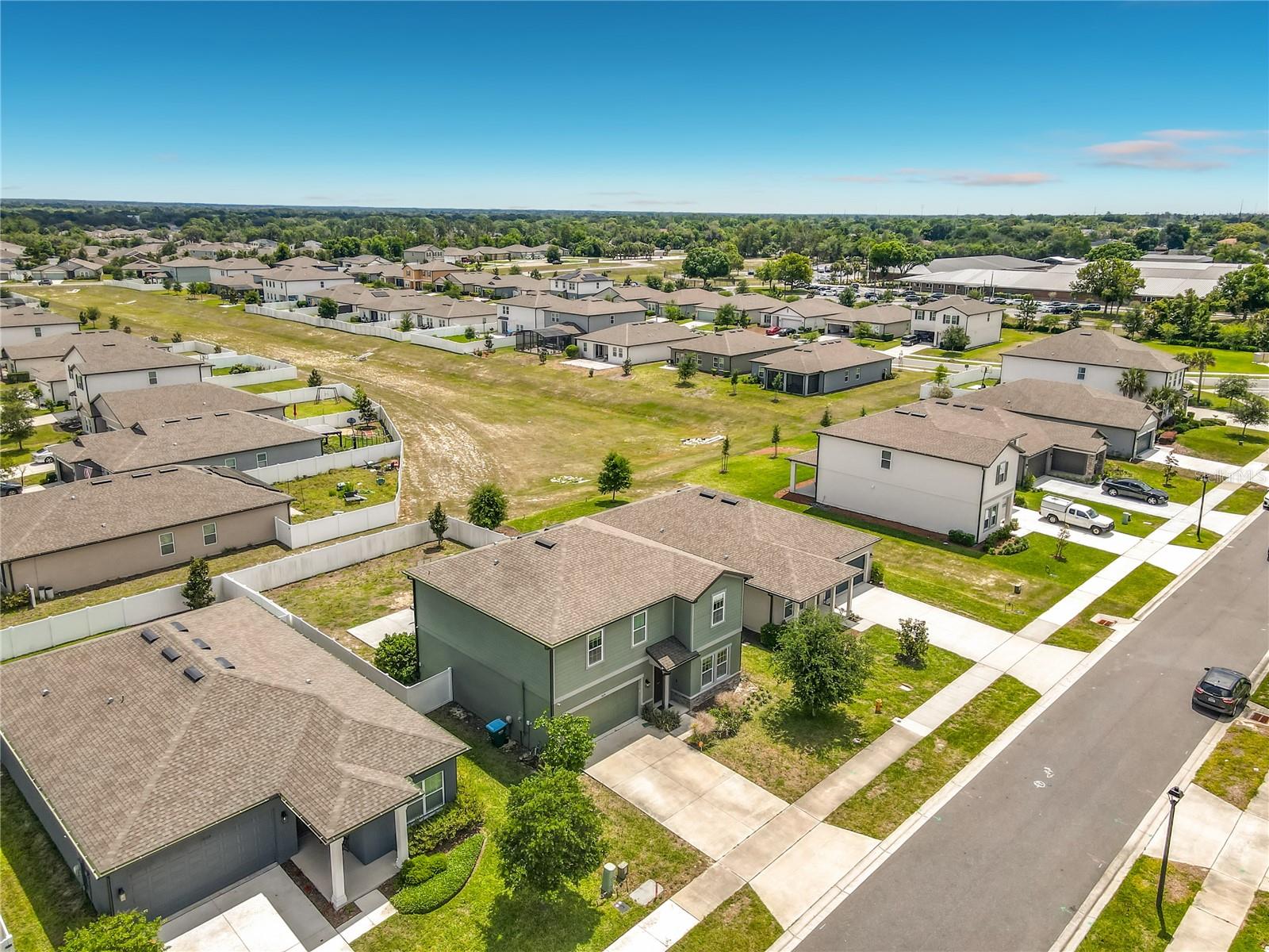 HAMPTON OAKS - Residential