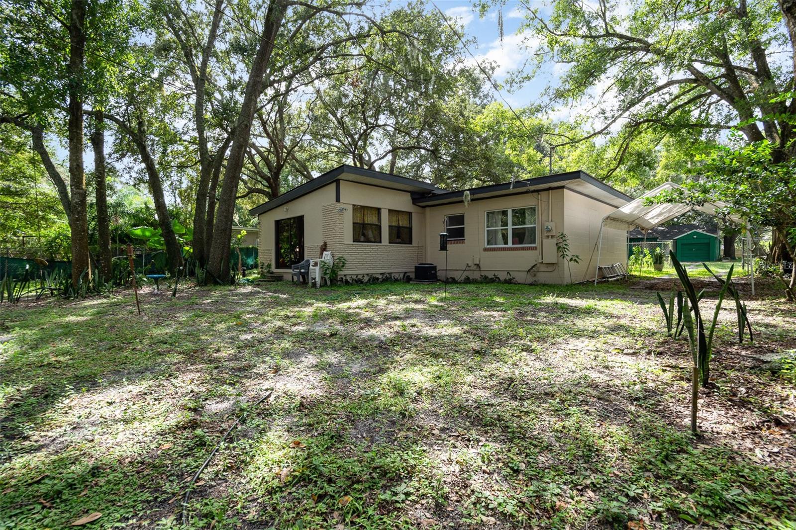 WYNNEWOOD - Residential