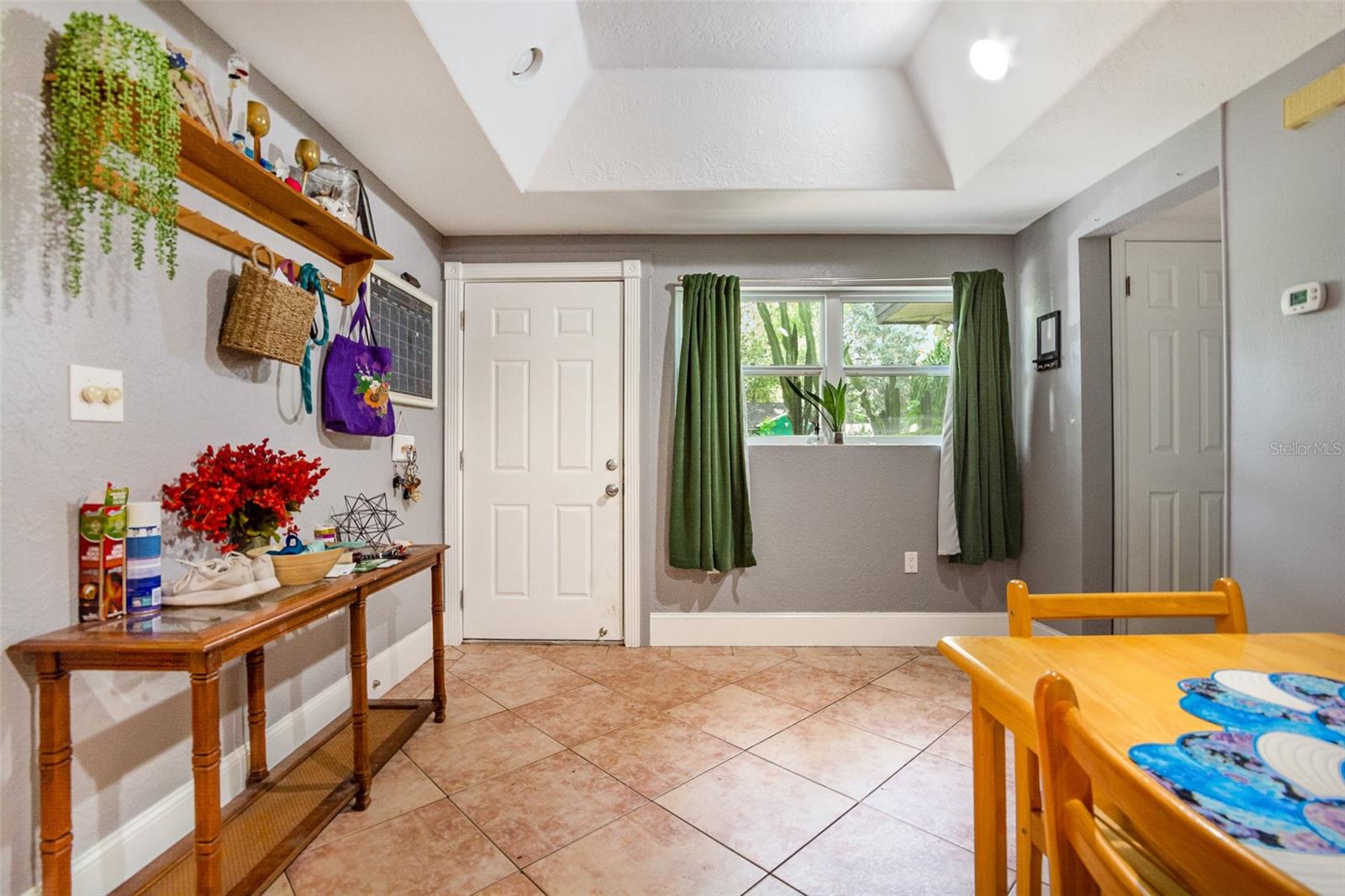 WYNNEWOOD - Residential