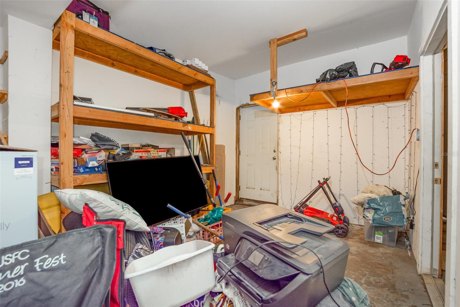 WYNNEWOOD - Residential