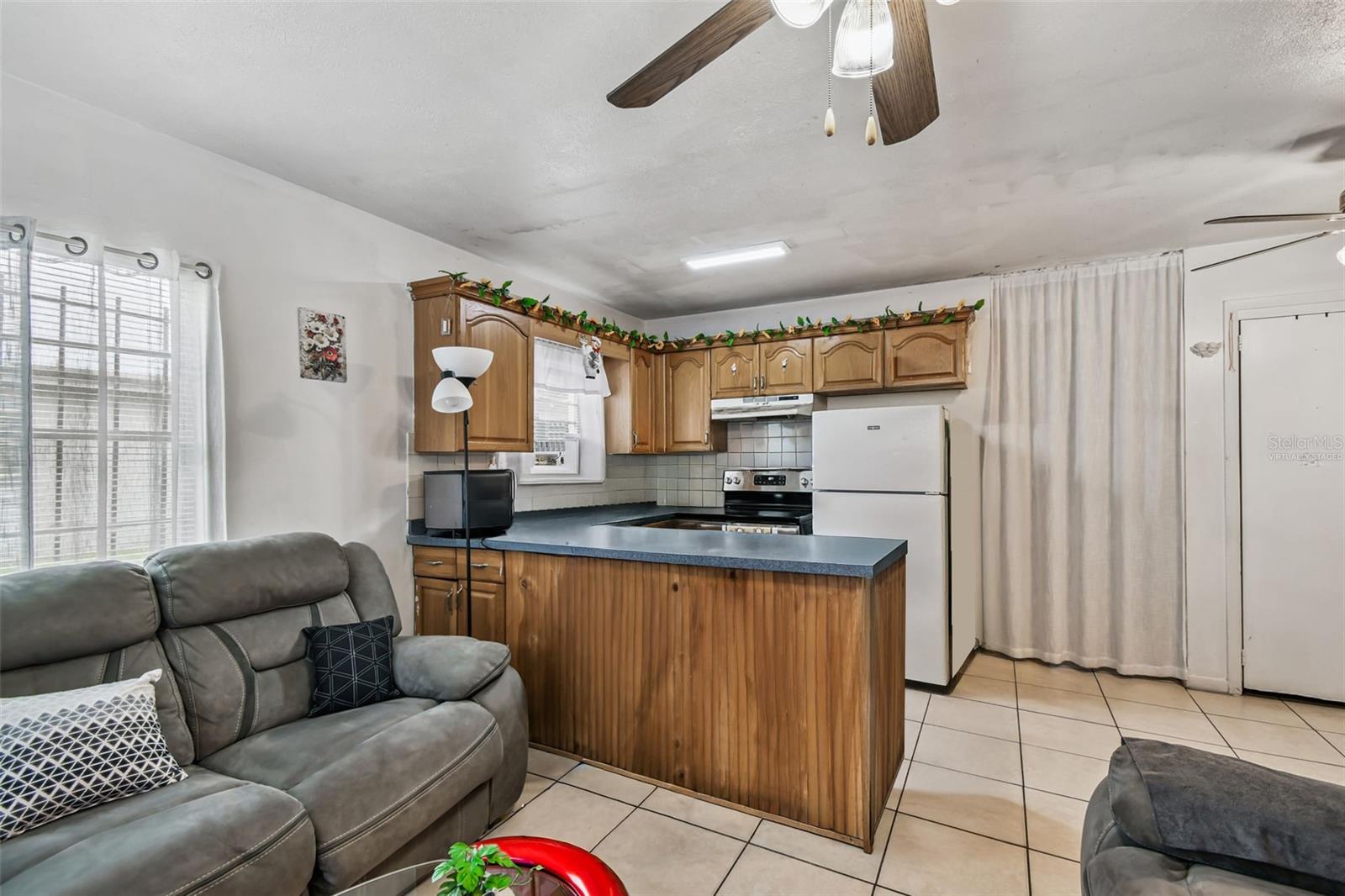 GATEWAY SUB - Residential Income