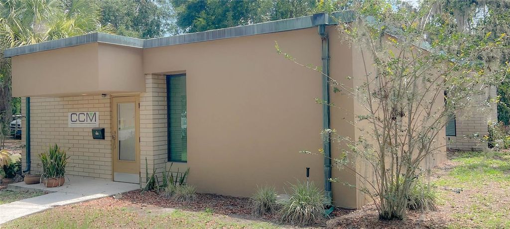 Photo of 2040 State Road 60 E, Bartow, FL 33830 (MLS # TB8400440)