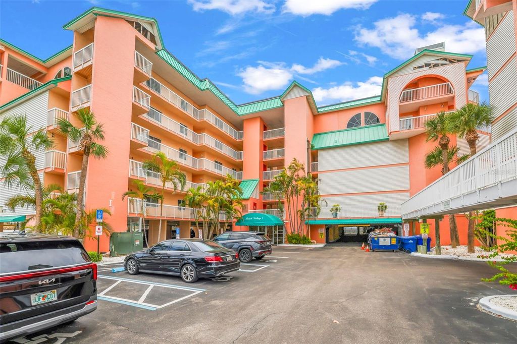 Photo of 18400 Gulf Boulevard #1512, Indian Shores, FL 33785 (MLS # TB8412218)