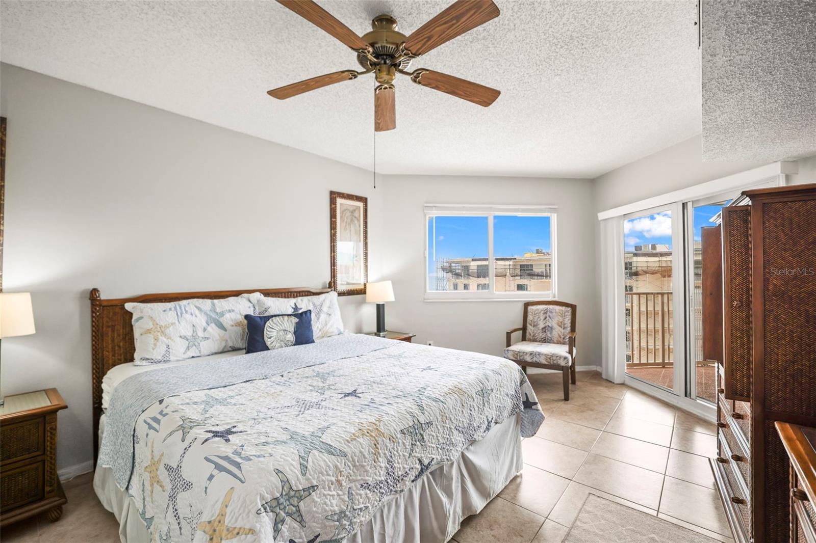 BEACH COTTAGE CONDO - Residential