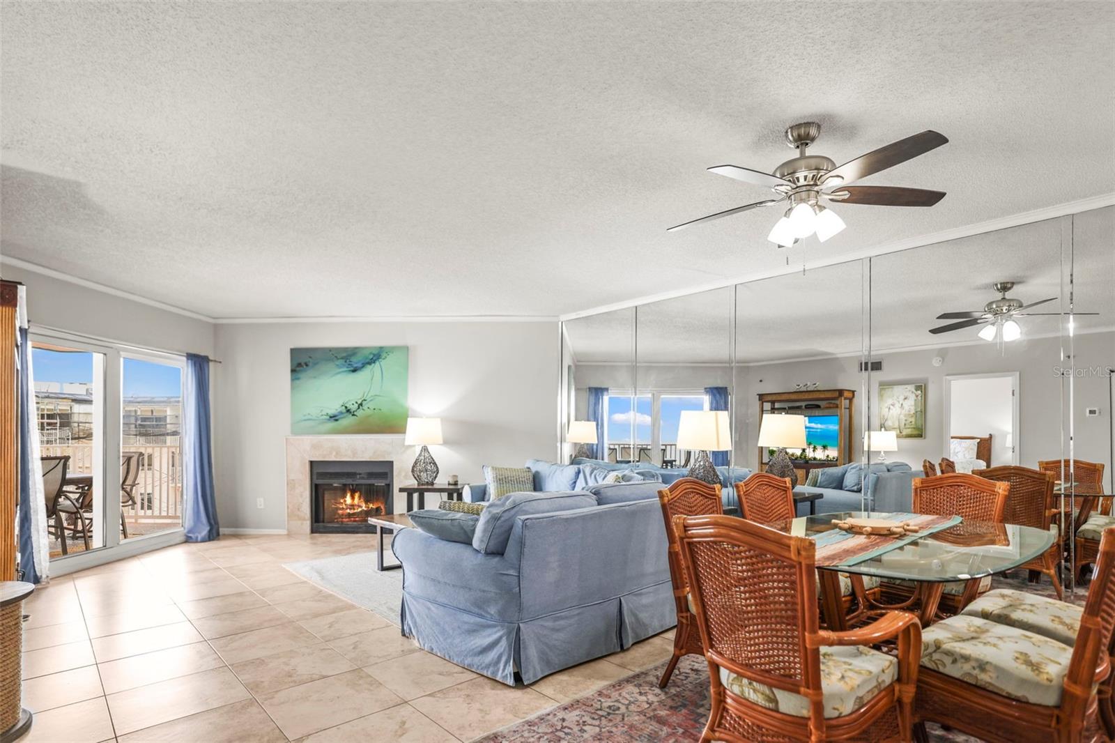 BEACH COTTAGE CONDO - Residential