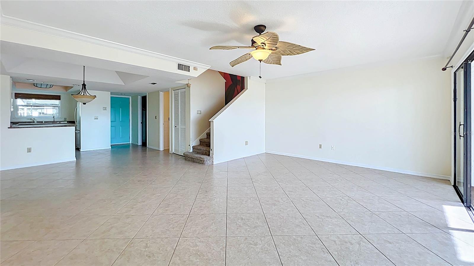 KILLARNEY BAY CONDO - Residential