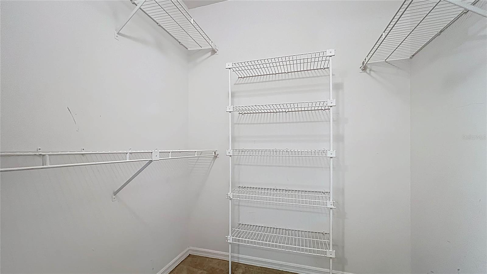 KILLARNEY BAY CONDO - Residential