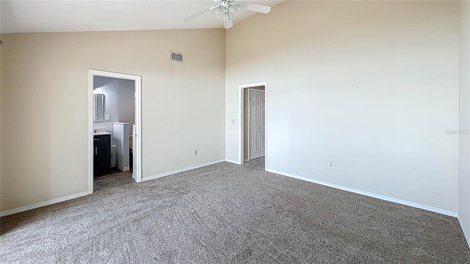 KILLARNEY BAY CONDO - Residential