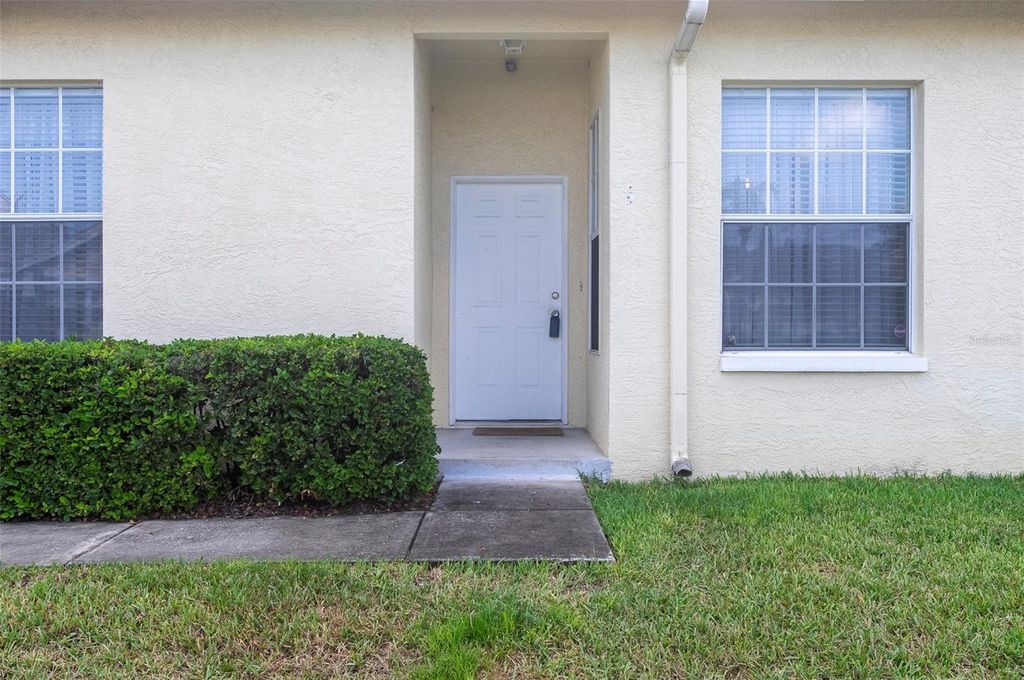 Photo of 1050 Starkey Road #208, Largo, FL 33771 (MLS # TB8412932)
