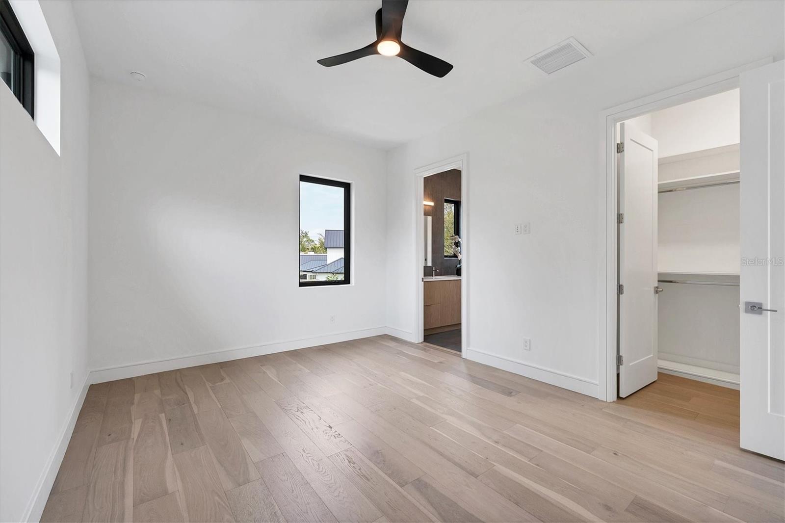 PRIME SUB - Residential