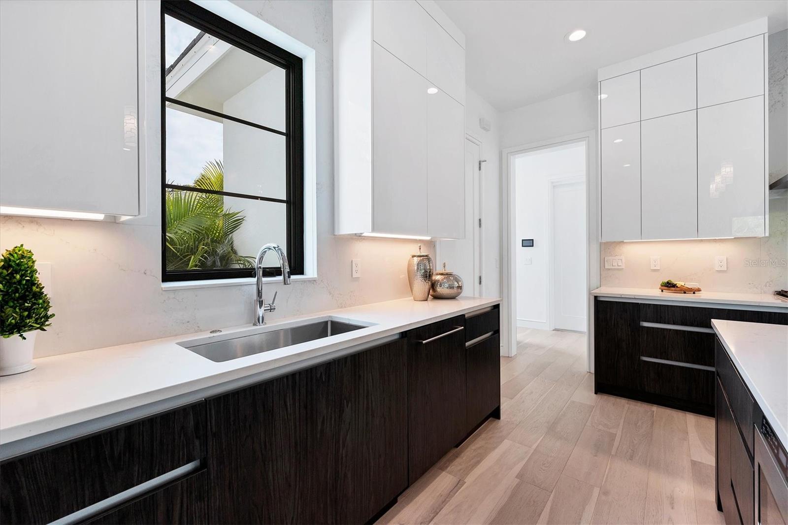 PRIME SUB - Residential