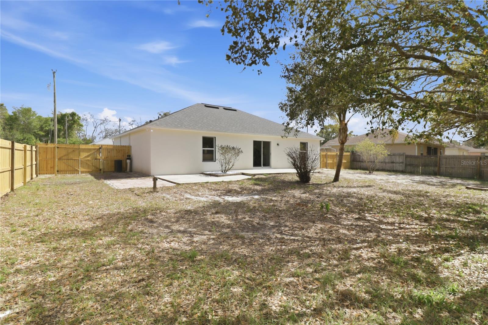 SPRING HILL - Residential