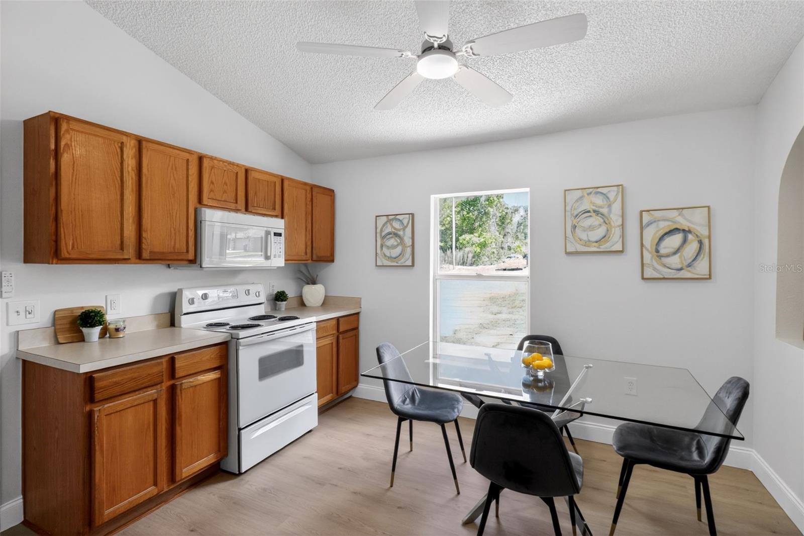 SPRING HILL - Residential