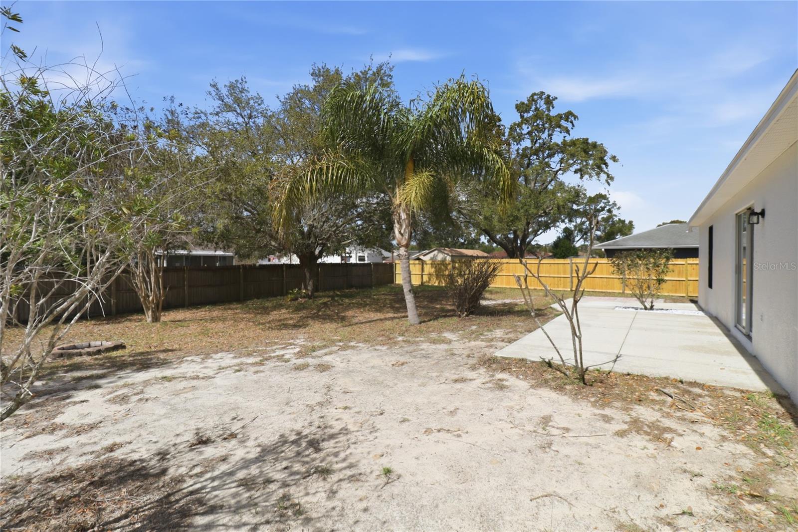 SPRING HILL - Residential